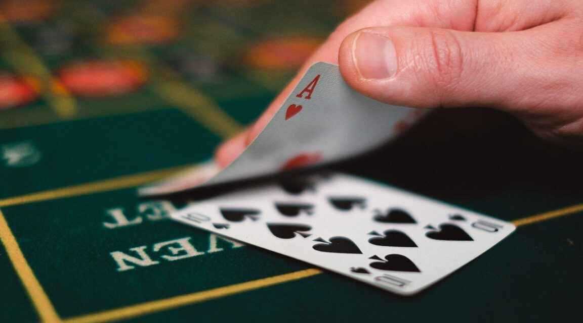 Dewapoker - Situs Bermain Slot Online Paling Banyak Di Asia