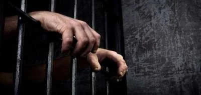 Sitting behind the stab To Watch : Madan