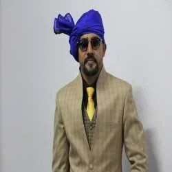 VIVEK VAKHARIA