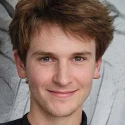 Tyler Bell