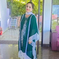 Roshni Khan