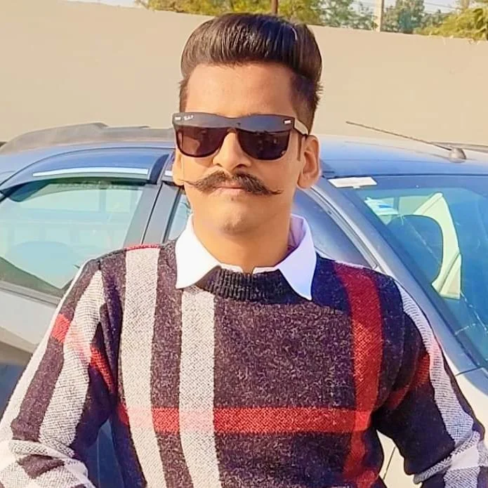Adv Arun Lahoria