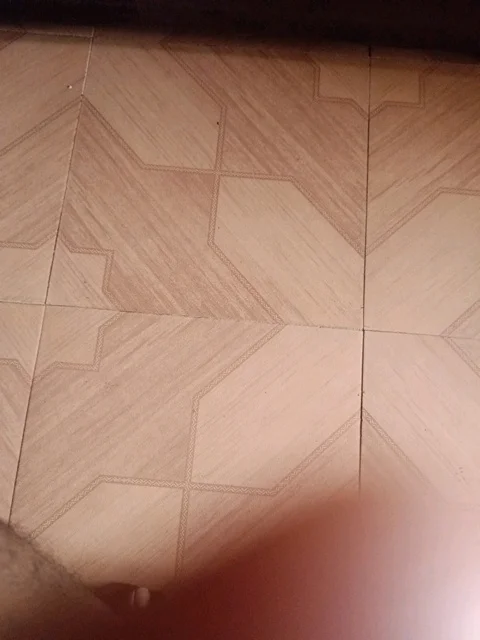 Eee