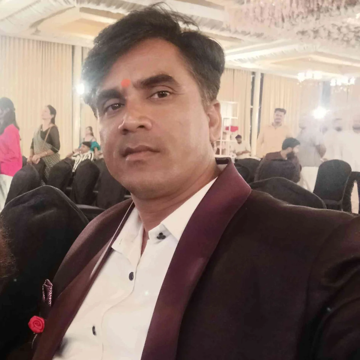 Dhanesh Puri Goswami
