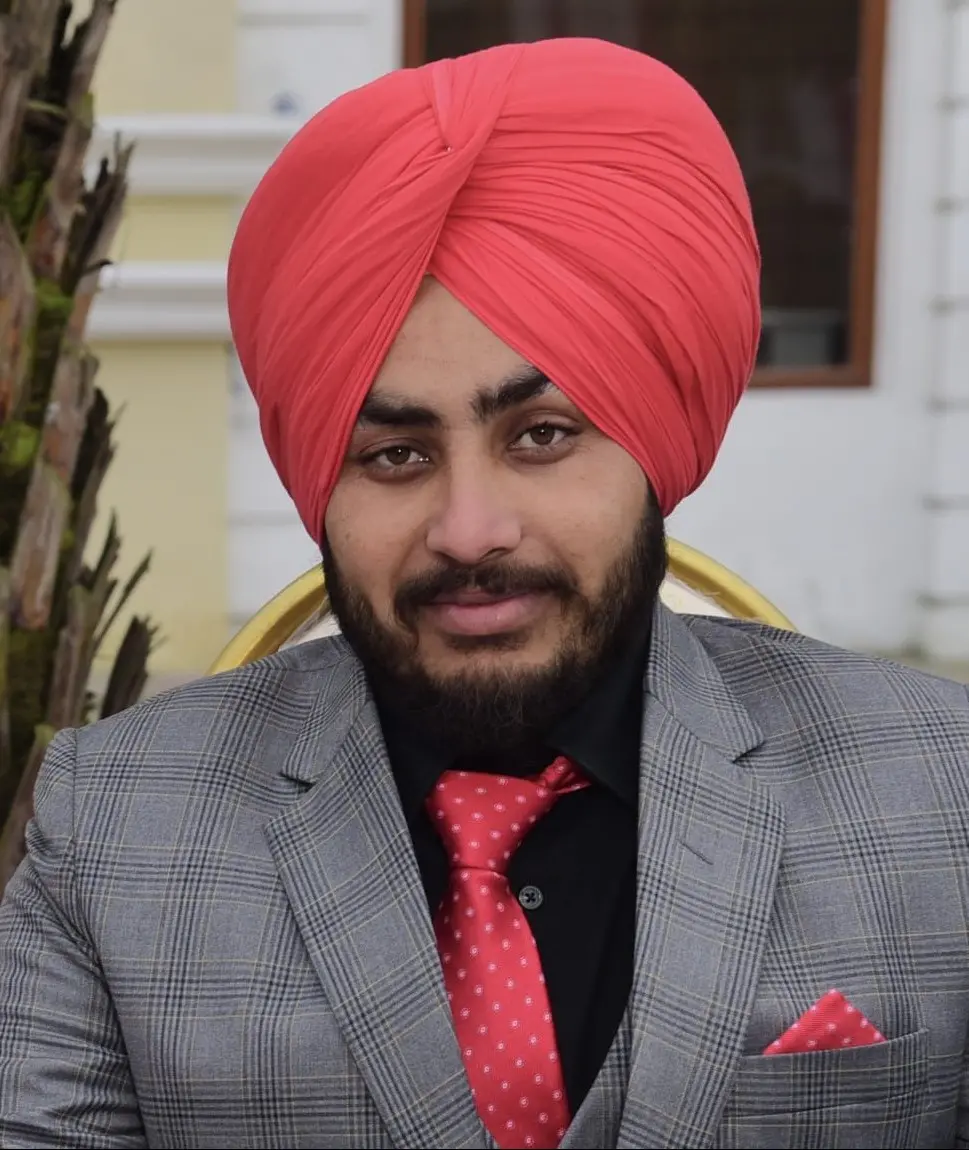 Sarvan Lahoria